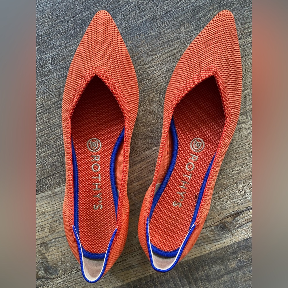 Rothy’s point persimmon orange flats size 7.5